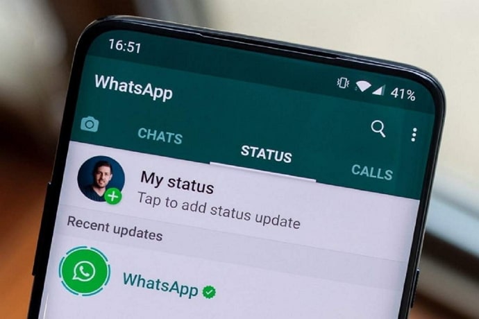 know if someone hides their whatsapp status