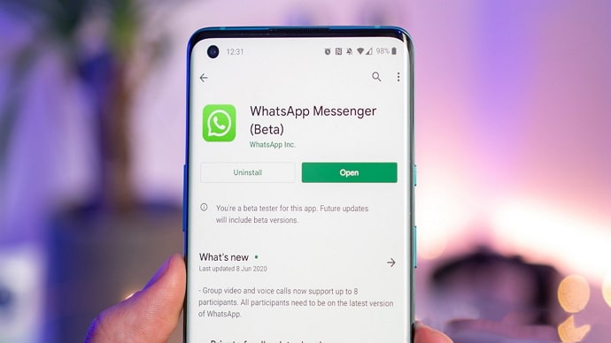 stop receiving messages from whatsapp group