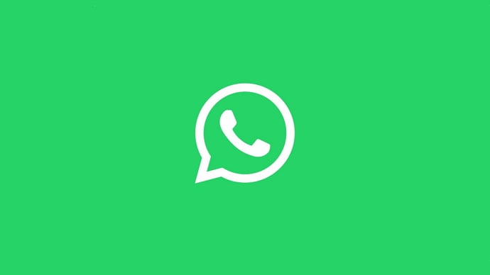 listen to whatsapp voice messages without sender knowing