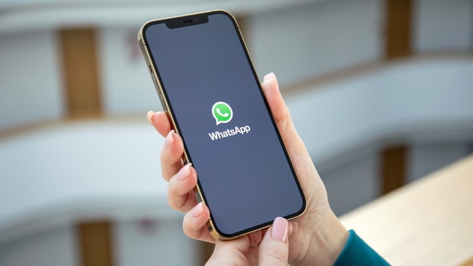 hide phone number in whatsapp group