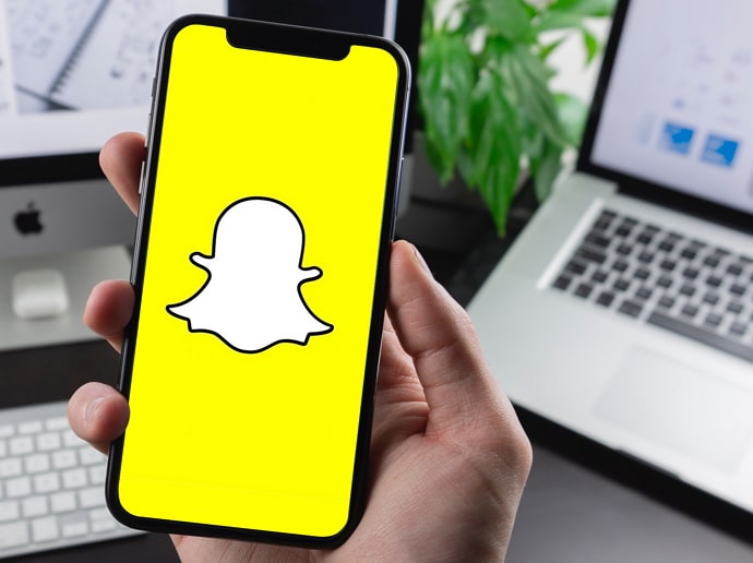 snapchat notify when you leave private or custom on snapchat