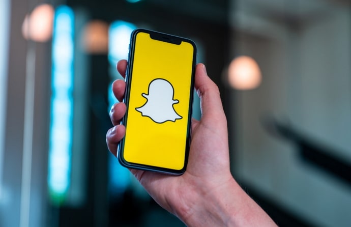 does snapchat notify your contacts if you create new account
