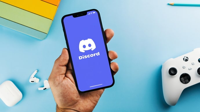 does deleting discord account delete messages