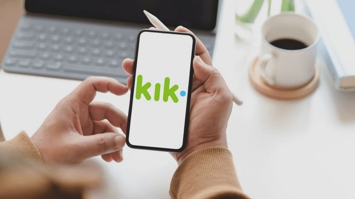 find someone's phone number from kik